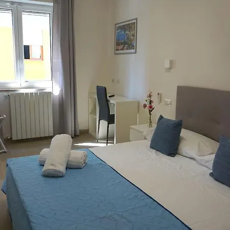 Apartment Pino Sorrento